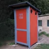 Toilettenhäuschen Elstertal C in rot